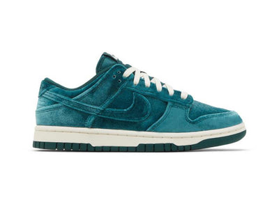 Womens Dunk Low